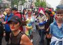 Parada wolności Łódź 2023. Tak w strugach deszczu łodzianie bawili się w ubiegłym roku! ZDJĘCIA 