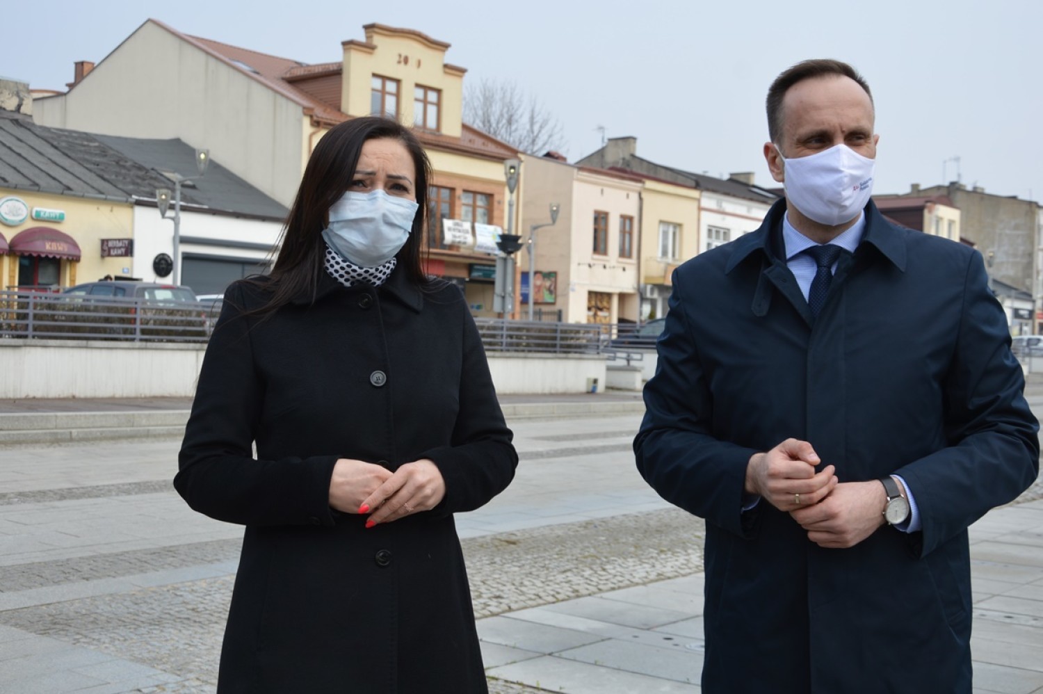 Posłowie Małgorzata Janowska i Janusz Kowalski zapowiedzieli w Bełchatowie walkę o inwestycję w Złoczewie
