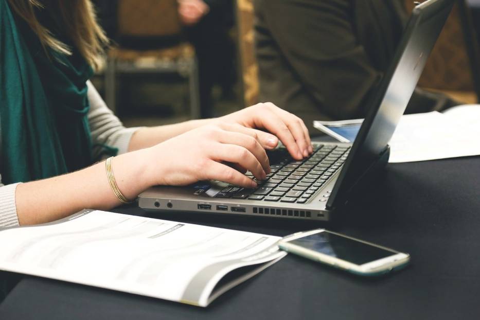 Ministerstwo Cyfryzacji potwierdza, że awaria dotyczy największych systemów informatycznych w Polsce