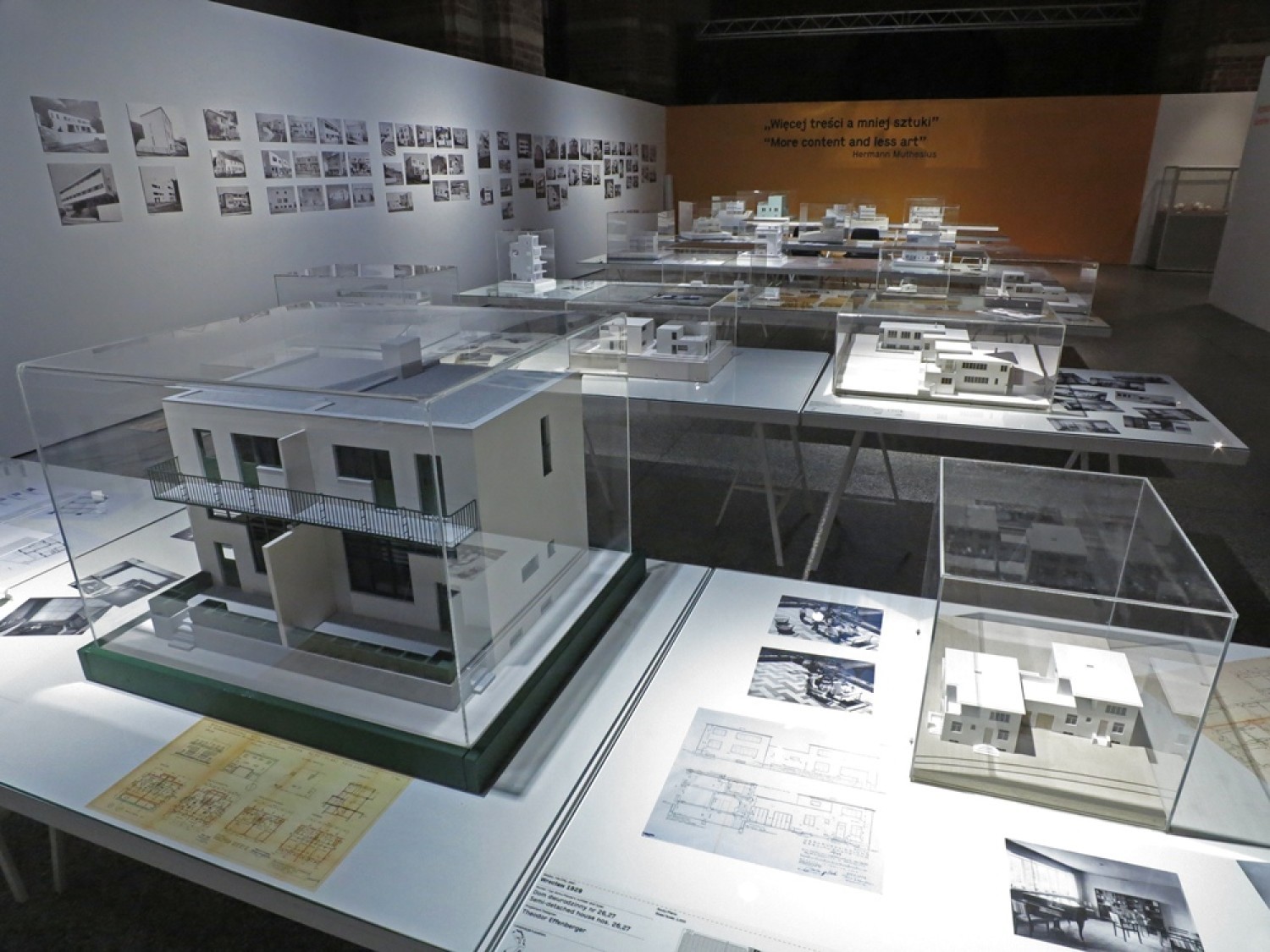 Europejska Stolica Kultury: wystawa „Droga ku nowoczesności: Osiedla Werkbundu 1927-1932”