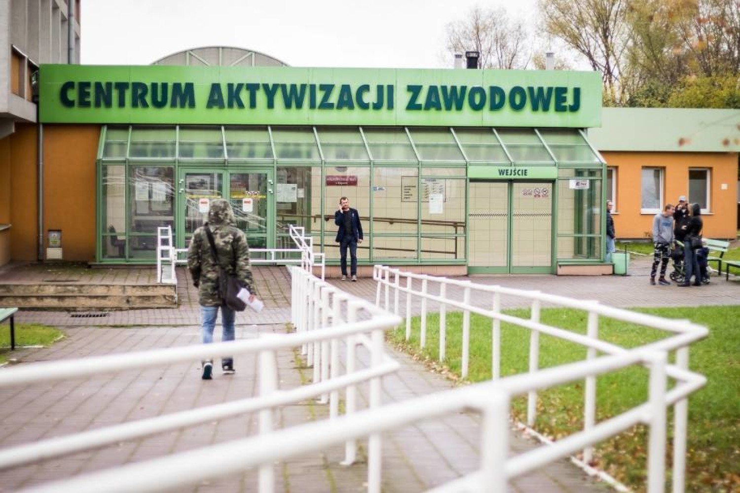 PRACOWNIK BIUROWY - od 4 000 PLN