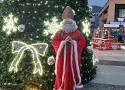 Muszyna zamieniła się w wioskę Mikołaja ze świątecznym jarmarkiem. Od rana ogólnopolska telewizja nadaje na żywo z uzdrowiska
