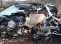 Upiorny wypadek BMW pod Wrocławiem: dwie osoby ranne