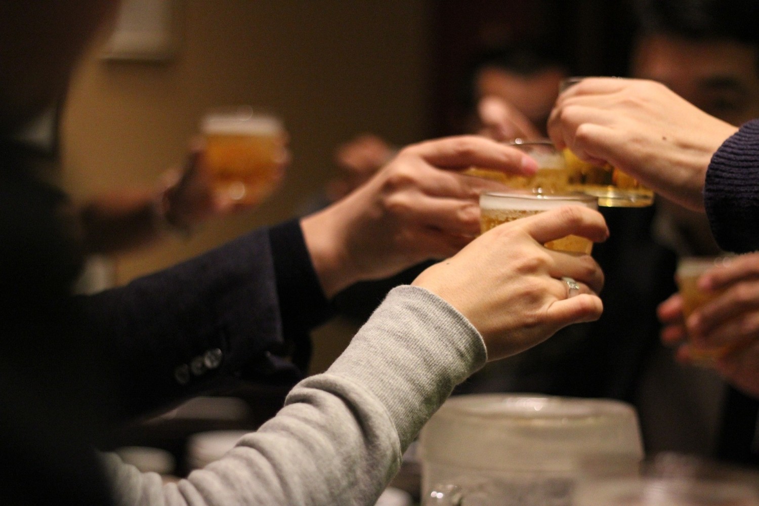 Szukamy i korzystamy z "happy hours" - 12%