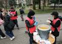 Organizatorzy strajku w Jowicie w Poznaniu rozdają darmową zupę. Chcą nakłonić uniwersytet do spełnienia postulatów