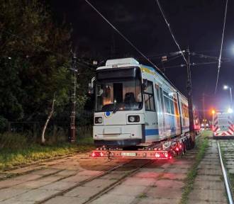 Pierwsze tramwaje kupione w Niemczech są już w Łodzi. Ile kosztowały? ZDJĘCIA