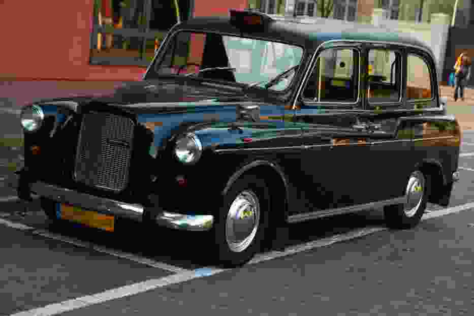 Auto Radar MMki - Carbodies FX4R