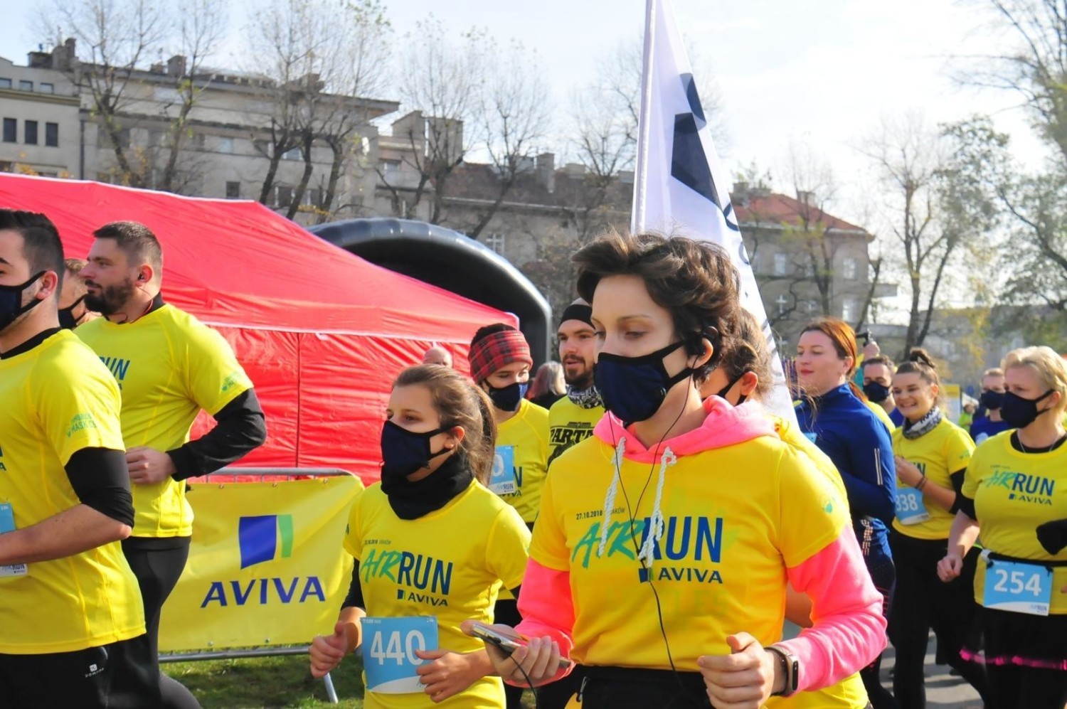 Bieg AirRun w maskach antysmogowych w Krakowie w 2018 roku