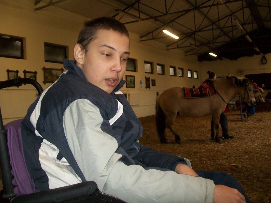 Filip Maliszewski ma szansę na rehabilitację z delfinami