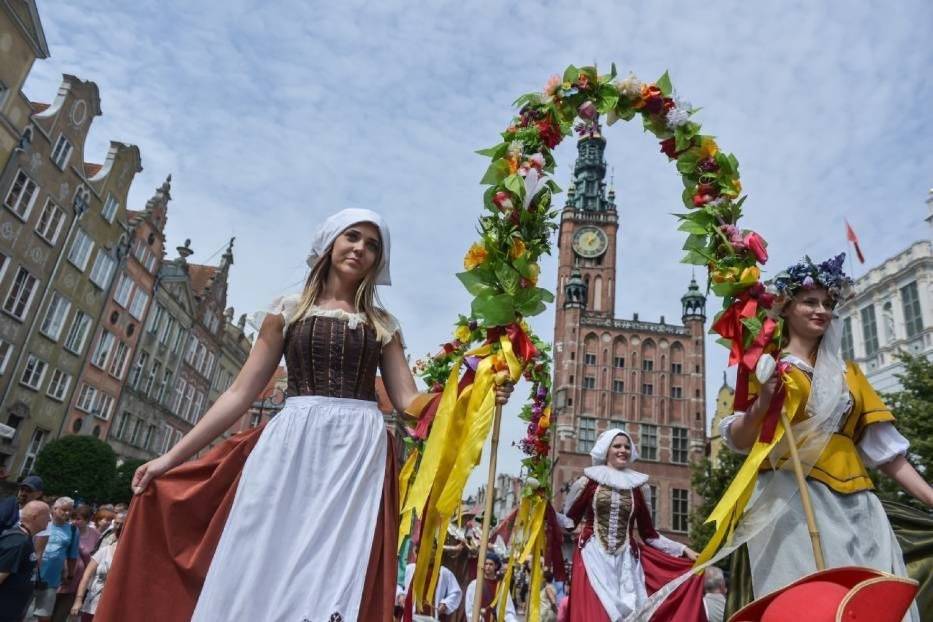 1000 stoisk, wystawcy z 12 krajów