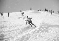 Dawniej to były zawody narciarskie w Tatrach! Zobaczcie zawody na starych zdjęciach