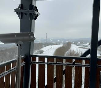 400 m od wieży widokowej na Bocheńcu stanęła druga wieża. Na nią jednak nie wejdziemy