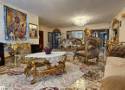 Luksusowe domy na sprzedaż w Radomsku. Jeden niemalże opływa złotem. Zobaczcie te wnętrza! ZDJĘCIA, CENY