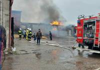 Duży pożar tartaku w Drużynach pod Brodnicą. W akcji 13 zastępów straży pożarnej!