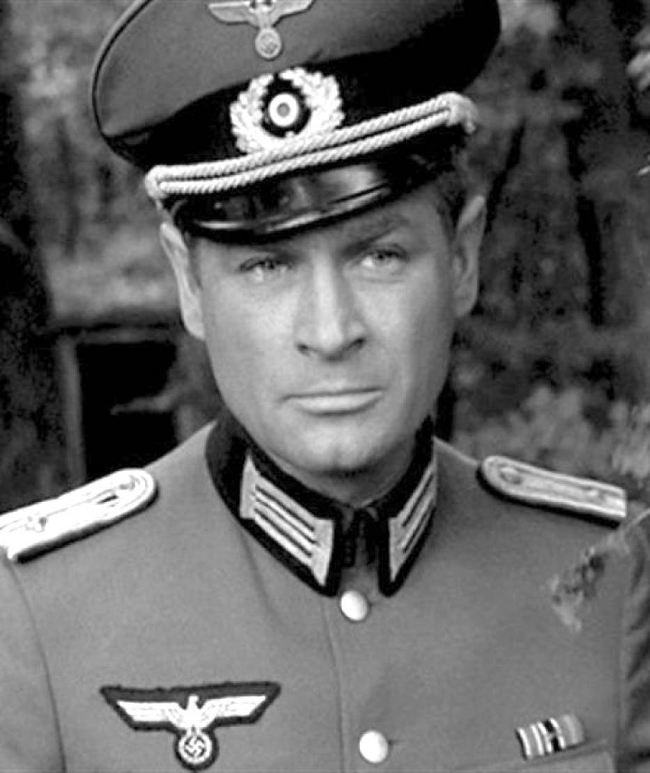 Hans Klos Hans Klos