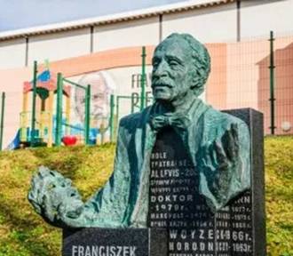 Pomnik z rzeźbą śp. Franciszka Pieczki stanął w Godowie. Wielki Ślązak upamiętniony