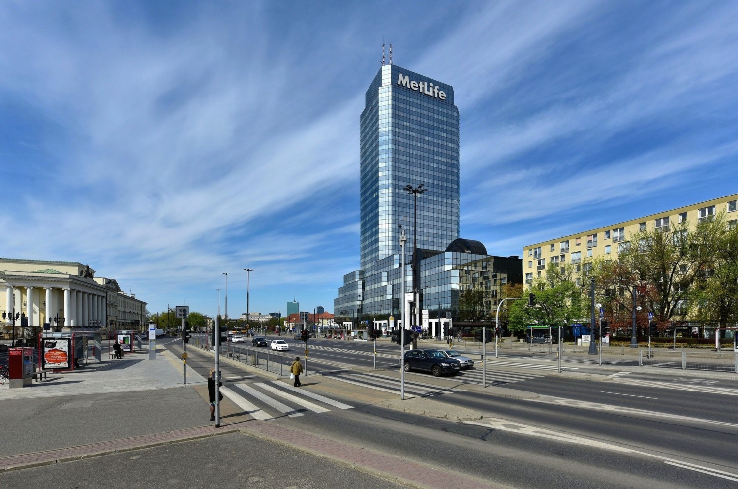 Błękitny Wieżowiec w Warszawie – 26 lat