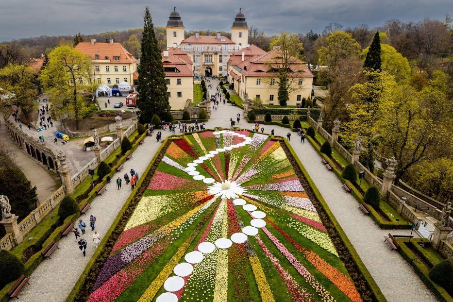 Trwa Festiwal Kwiatów i Sztuki 2023. Pierwszy dzień imprezy w Zamku Książ w Wałbrzychu [ZDJĘCIA] 