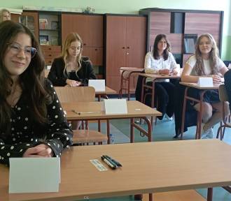 Egzamin ósmoklasisty w Szkole Podstawowej numer 3 w Jędrzejowie [ZDJĘCIA]