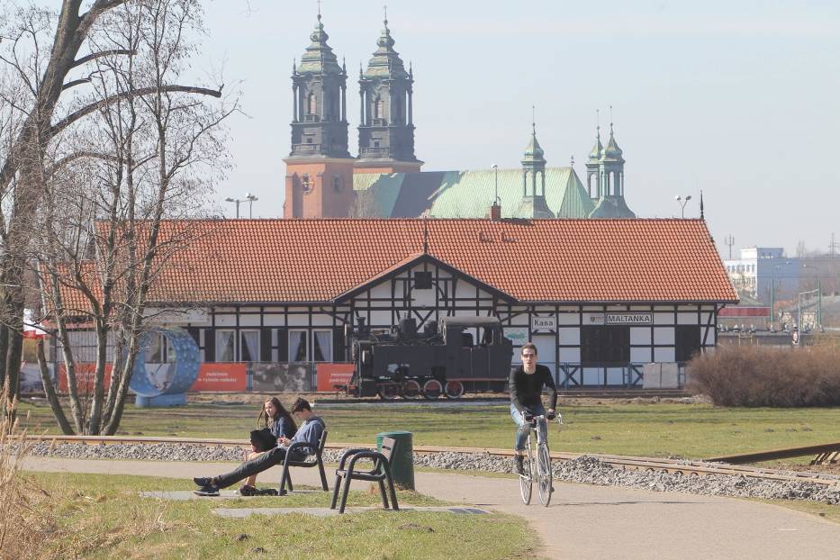 Pogoda w weekend sprzyja. Poznań wypoczywa nad Wartą ...
