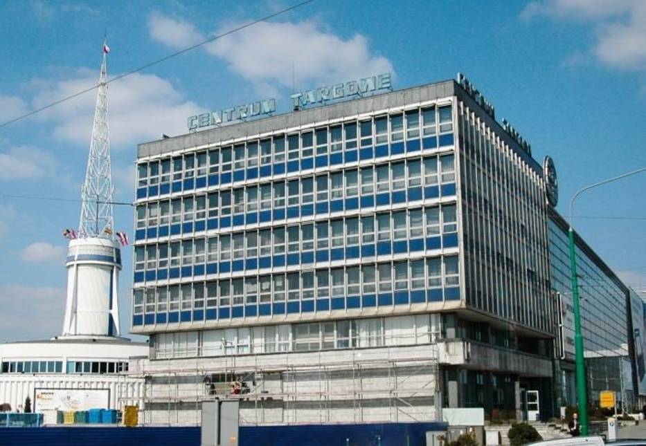 Projekt ratowania Międzynarodowych Targów poprzez wykupienie udziałów w spółce przez poznaniaków, jego autorka nazywa „Gospodarczym Powstaniem Wielkopolskim”