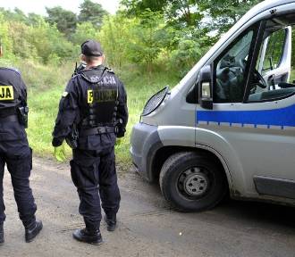 W lesie pod Łodzią znaleziono ciało młodej kobiety. To poszukiwana 19-latka