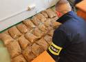 Policjanci z Radomska zabezpieczyli nielegalny tytoń i papierosy. Wpadła 61-letnia kobieta 