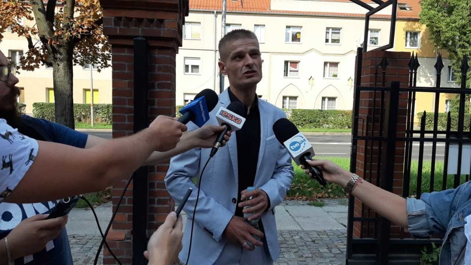 Składanie zeznań bardzo wiele mnie kosztuje, jestem na tabletkach uspokajających - mówił Tomasz Komenda przed sądem w Opolu