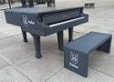 Zewnętrzny fortepian na stałe będzie rozbrzmiewał na Głównym Rynku w Kaliszu. ZDJĘCIA