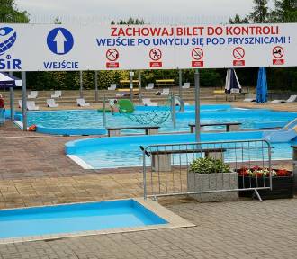 Ruszył odkryty basen w Tczewie. Czynny jest codziennie 