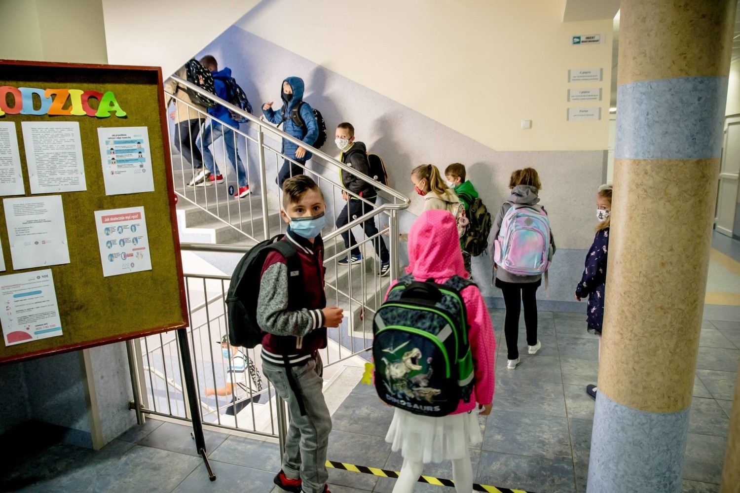 Koronawirus w Wielkopolskich szkołach: W większości szkół nauka przebiega bez problemów
