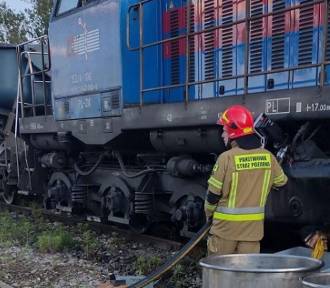 W Ostrowcu doszło do uszkodzenia zbiornika paliwa w lokomotywie (ZDJĘCIA)