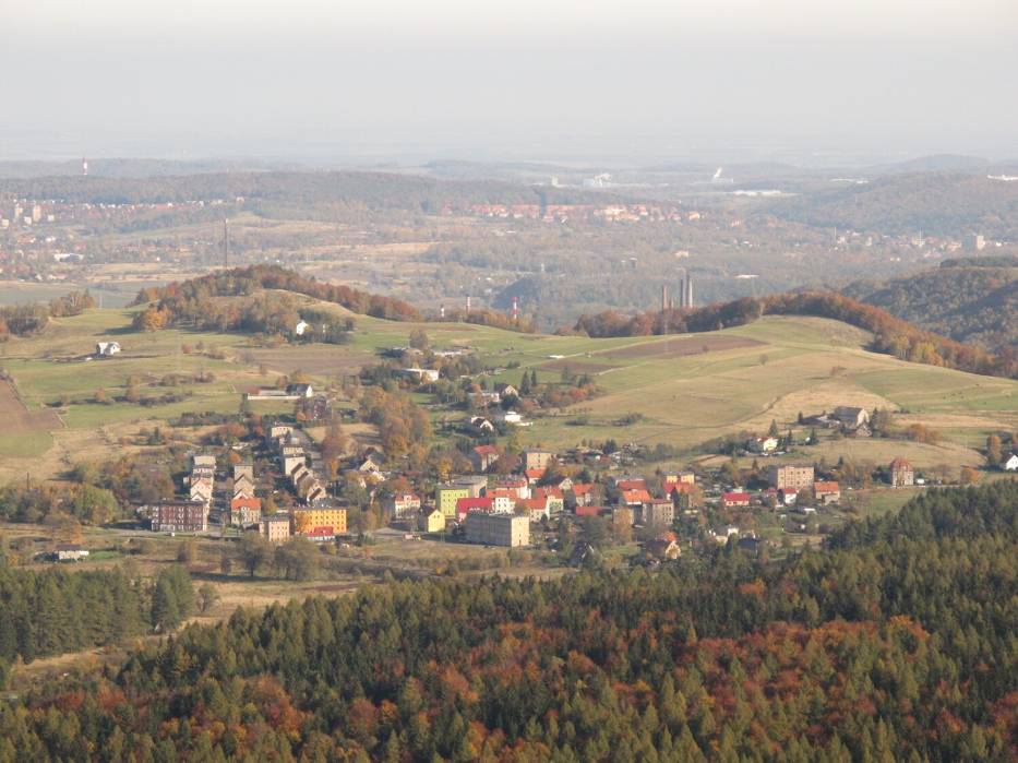 Wieża widokowa na Dzikowcu i wieża widokowa na Borowej: urokliwe punkty niedaleko Wałbrzycha