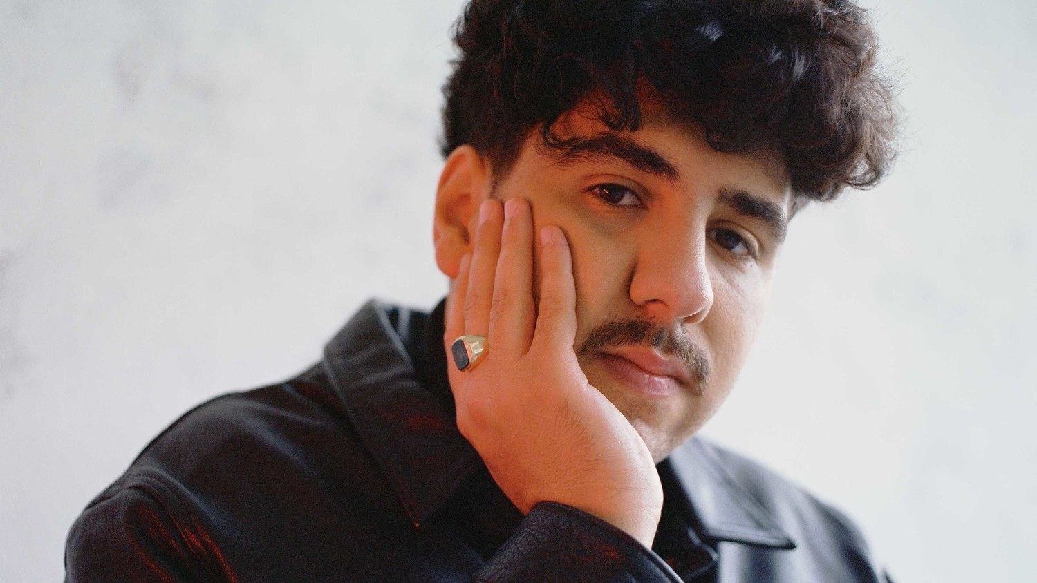 Kamil Hussein: To nowa twarz w show biznesie