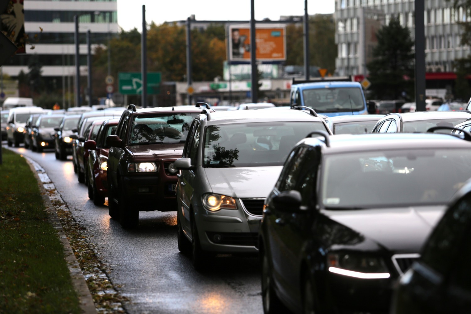 Kto najdłużej jedzie na imprezę w centrum, a kto najkrócej?