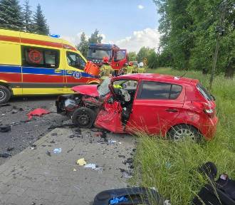 Groźny wypadek pod Krakowem. Dwoje rannych, utrudnienia w ruchu