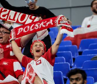 Gorące wsparcie dla Biało-Czerwonych! Kibice z Polski na meczu z Argentyną