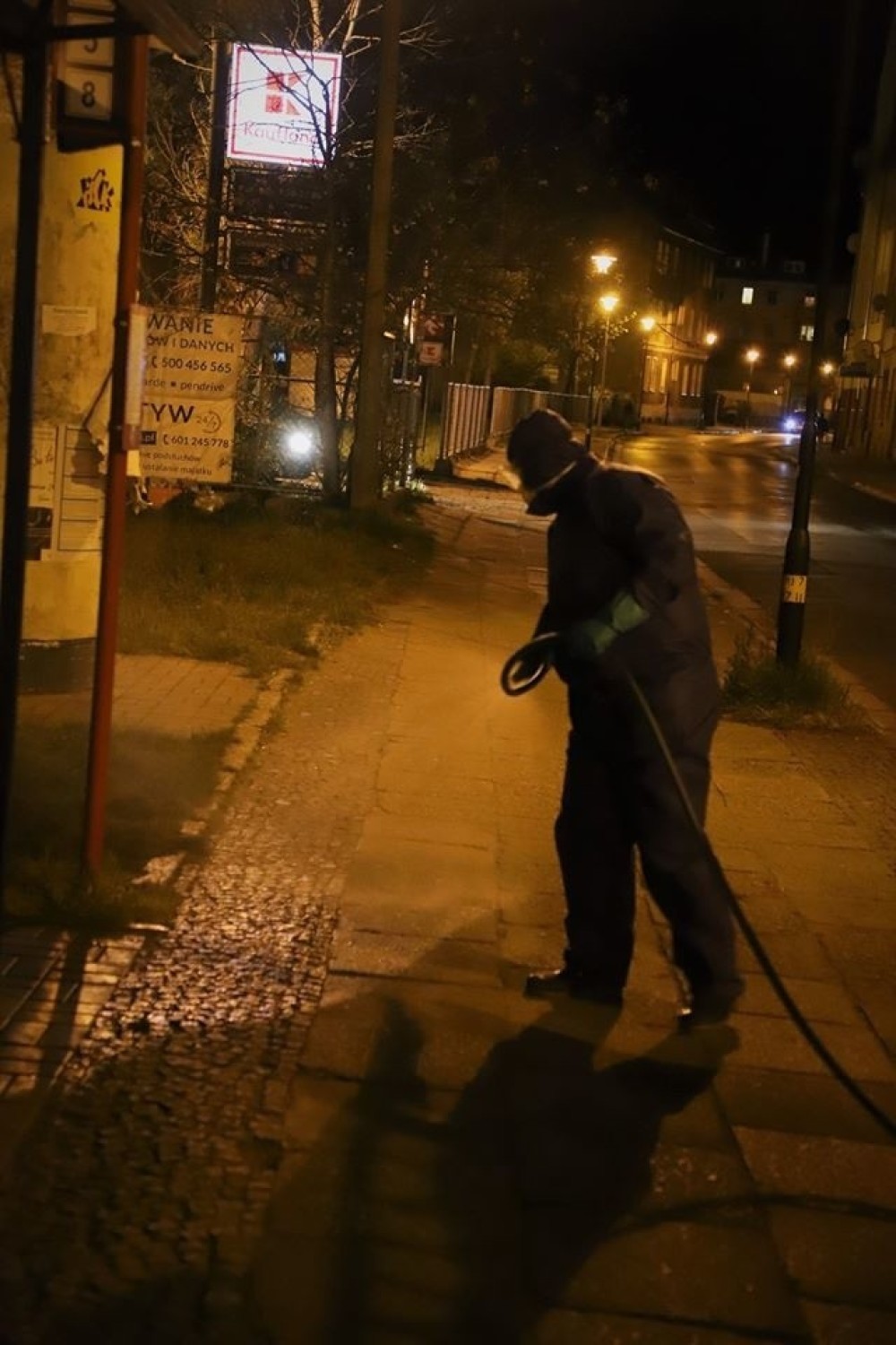 W piątek 24 kwietnia Zakład Higieny Komunalnej w Brzegu przeprowadził dezynfekcję terenów miasta