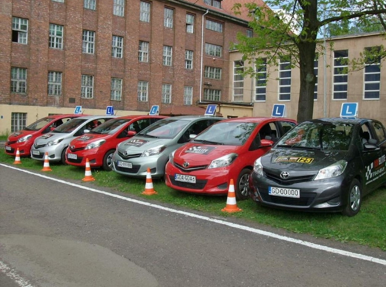 Elite - Ośrodek Szkolenia Kierowców Elite - Ośrodek Szkolenia Kierowców