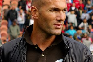 Zacznijmy od rozgrzewki: kto oberwał od Zidane'a głową podczas finału Mistrzostw w roku 2006?