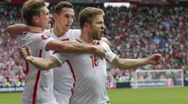 Jak oglądaliście mecz Polska - Szwajcaria? Zobacz, czy pamiętasz wszystko (QUIZ)