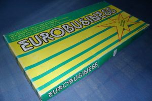 Każdy przynajmniej raz zbankrutował w Eurobusiness. Pamiętasz w jakim kolorze były koszulki kart 