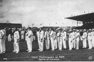 Jakiego koloru były pierwsze medale olimpijskie zdobyte przez Polaków w debiucie olimpijskim w Paryżu w 1924 roku?