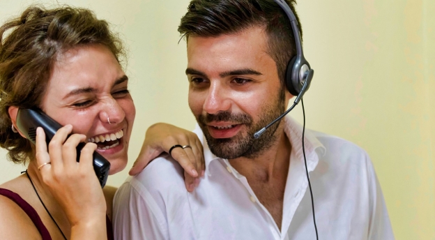 Ile wytrzymasz w call center? Sprawdź, czy praca na słuchawce jest dla ciebie! 